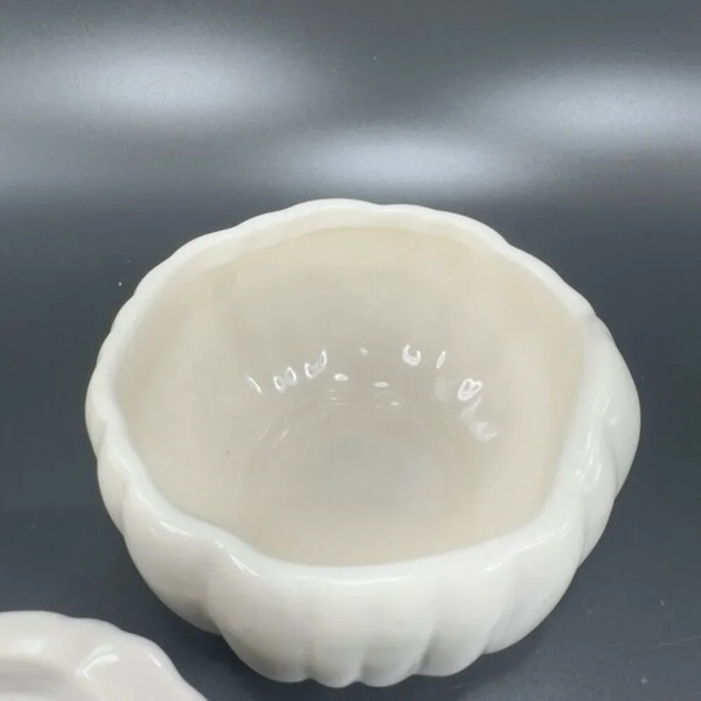 Home Interiors Stoneware Ceramic Pumpkin Shape Canister Cookie‎ Jar Container